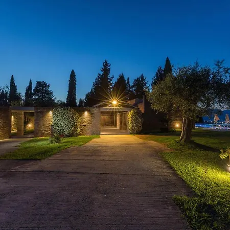 Ionica Villa
