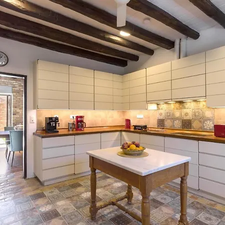 Ionica Villa Kontokali